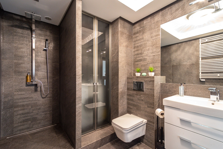 Bathroom 4, RentPlanet - Apartament Lubicz, Kraków City