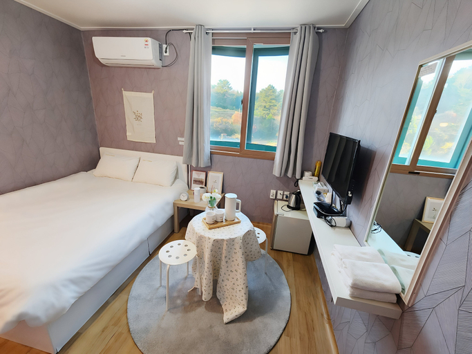 Bedroom 4, Gunsan La Siesta Hotel, Gunsan