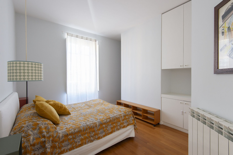 Bedroom 3, Auditorium Luxury Three Bedroom Apartment, Roma
