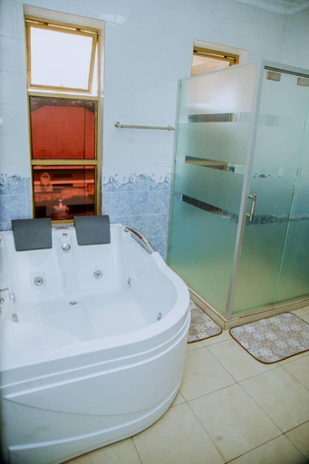 Bathroom, Villa Belgium, Gasabo