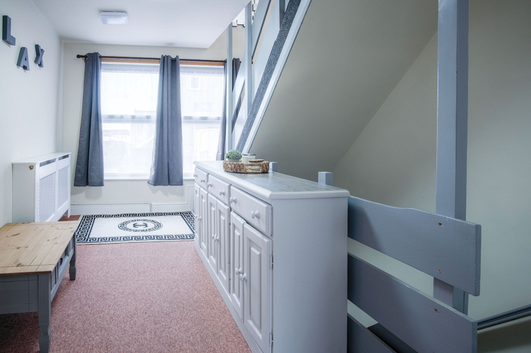 Others 4, Fulke Street - 2 Bedroom Apartment - Milford Haven, Pembrokeshire