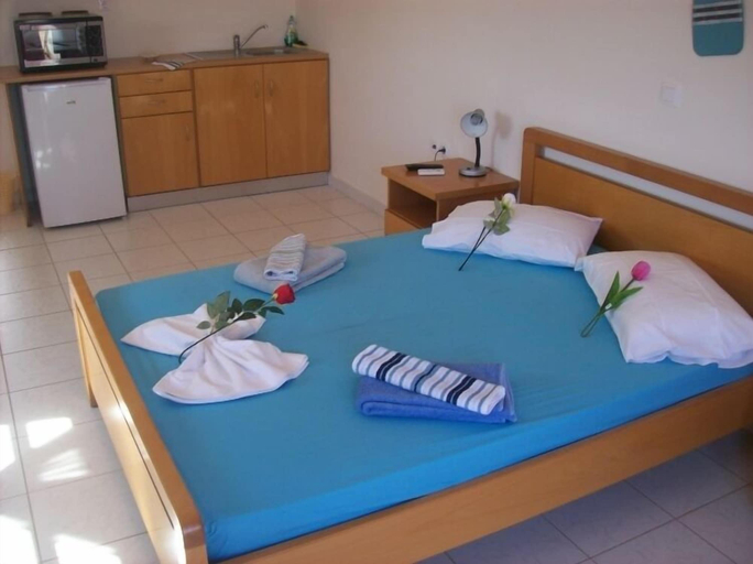 Bedroom 2, Pali Nisyros Hotel, South Aegean