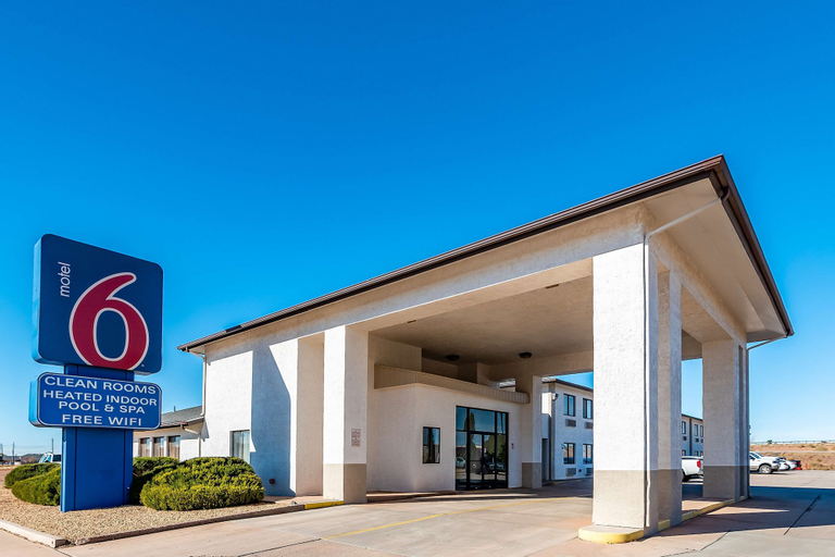 Motel 6 Winslow, AZ, Navajo