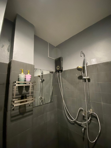 Bathroom 4, Variety D-Day Hostel @ Hua-Hin, Hua Hin