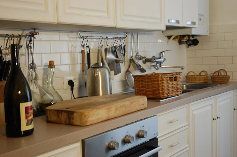 Others 3, Virginias B&B, Savona