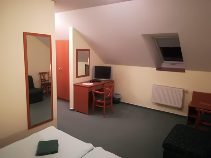 Bedroom, Penzion Rodina, Levoca
