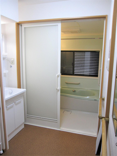 Bathroom 4, ゲストハウス あずも GuestHouse AZMO, Matsue