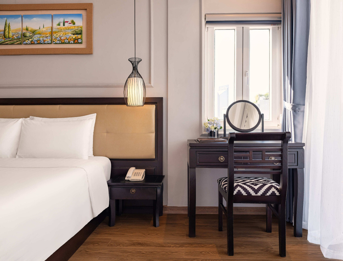 Bedroom 4, Hue Serene Palace Hotel, Huế