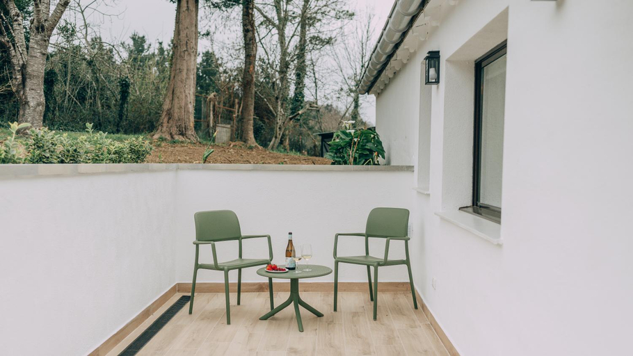 Others 5, CASA MENDILORE, Guipúzcoa