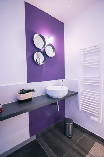 Bathroom 5, Sarlatitude, Studios & Chambres Climatises, Dordogne