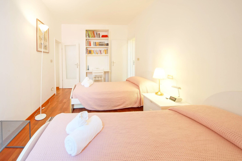 Room 3, DolceVita Apartments N. 285, Venezia