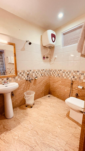 Bathroom 4, Himalayan Adventure Cottages Manali, Kullu