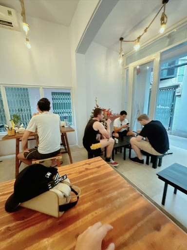 Others 4, Paradiso, District 1