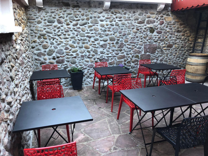 Others 4, Maison Simonenia, Pyrénées-Atlantiques
