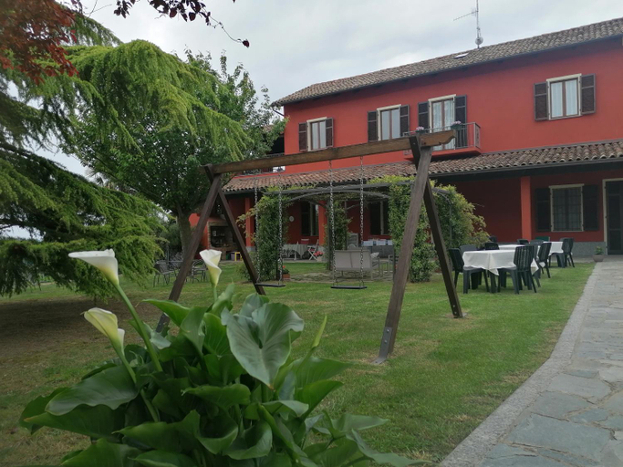 Others 2, La Bella Vite, Asti