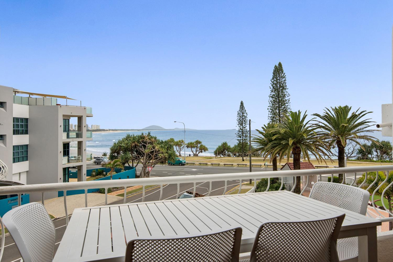 Food & Drinks, Alexandria Apartments, Maroochy - Mooloolaba