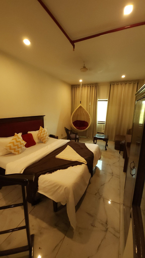 Bedroom 3, Hotel Multitech Premium, Chandigarh