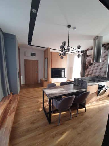Dining Room 5