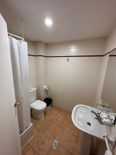 Bathroom 3, Hostal San Felipe, Málaga