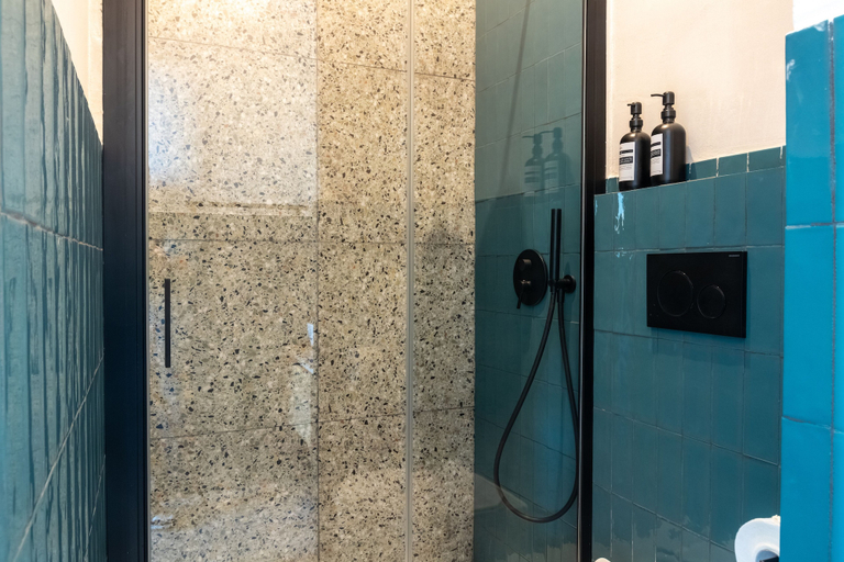 Bathroom 5, Cunabu Apartments Giolitti, Rome