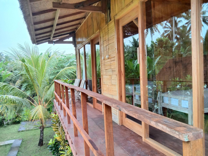 Jungle House - surf & stay, Jembrana