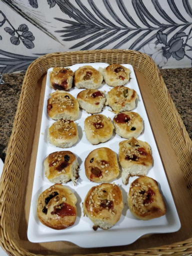 Food & Drinks 16
