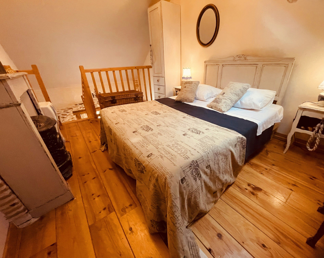 Bedroom 2, Maison d'hôtes et gîte au Manoir de la Haute Pilais, Ille-et-Vilaine