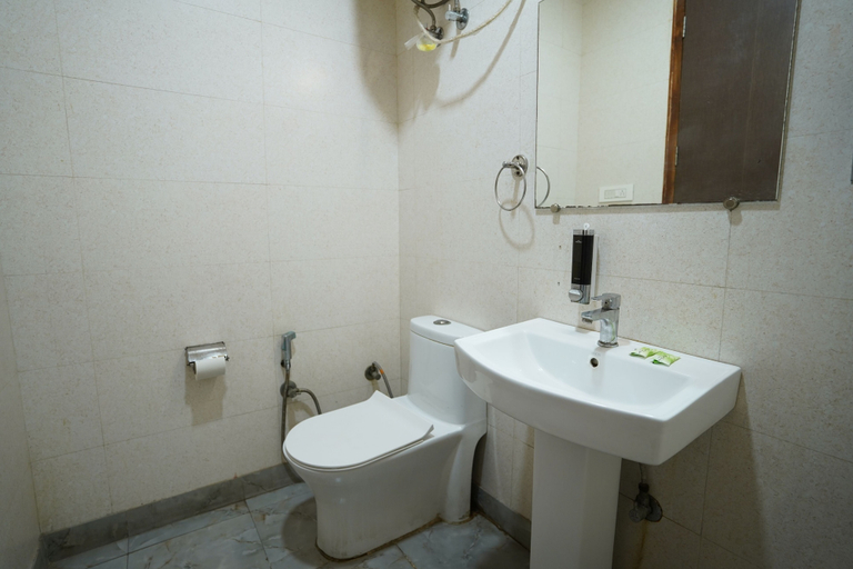 Bathroom 3, Hotel Lyf Corporate Suites - Peera Garhi, Delhi