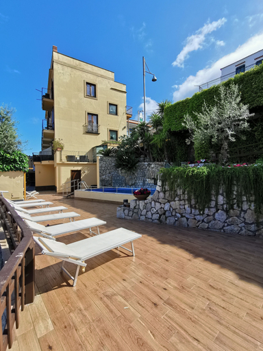 Exterior & Views 2, L'Ulivo Resort, Napoli