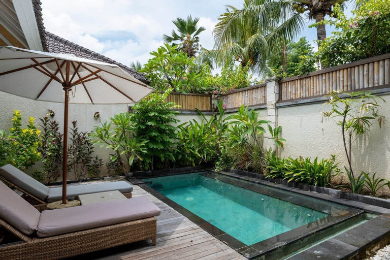 Swimming Pool 14