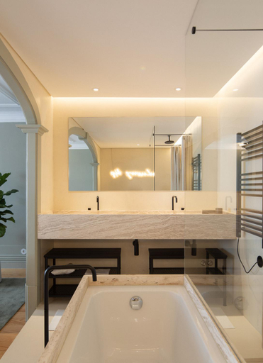 Bathroom 4, Almadina Smart Luxury, Porto