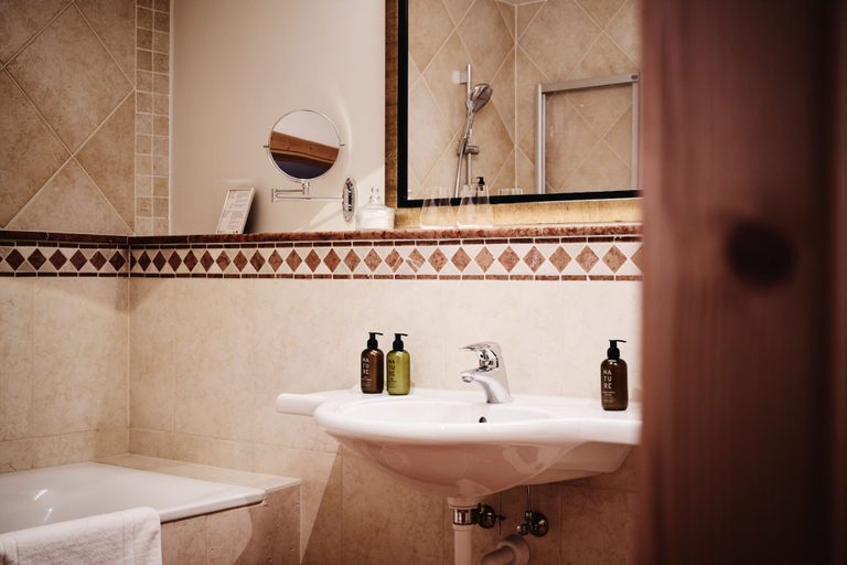Bathroom 5, Gut Stiluppe - Good Life Hotel, Schwaz