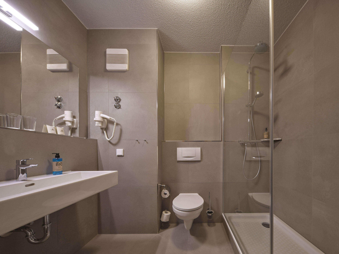 Bathroom 5, Classik Hotel Magdeburg, Magdeburg