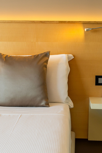 Bedroom 4, Grand Hotel Santa Maria, Salerno