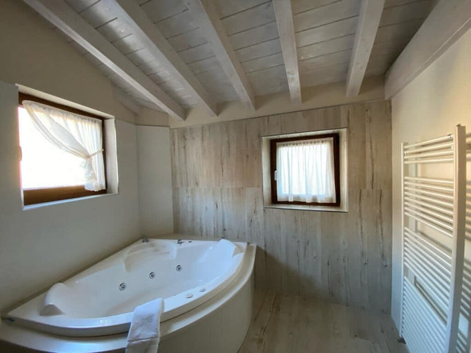 Bathroom 4, Picos de Europa Suites and Rooms, Cantabria