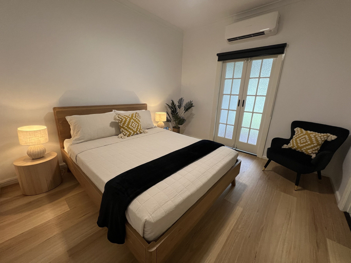 Bedroom 3, Sans Souci Apartments, Hinchinbrook
