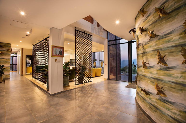 Public Area 4, Angels View Hotel, Ehlanzeni