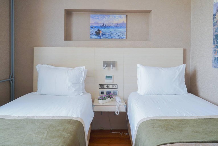 Bedroom 5, Troya Hotel, Beyoğlu