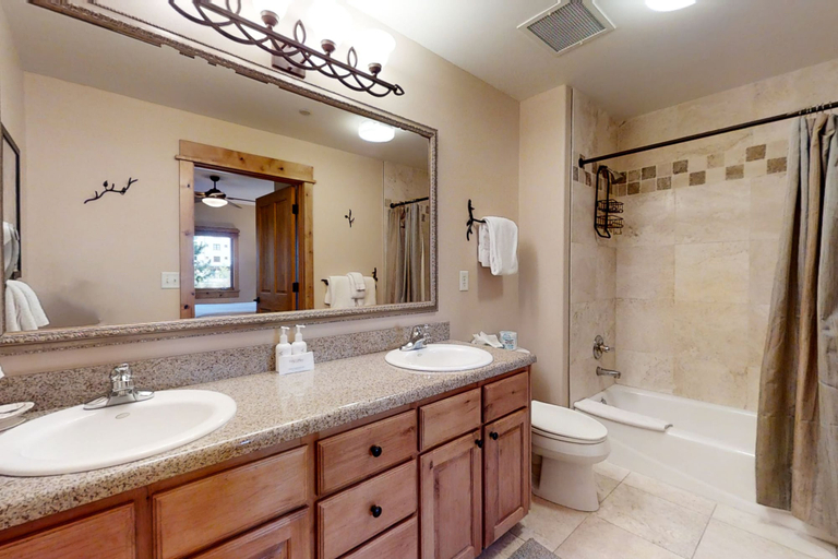 Bathroom 4, Canyon Creek at EagleRidge, Routt
