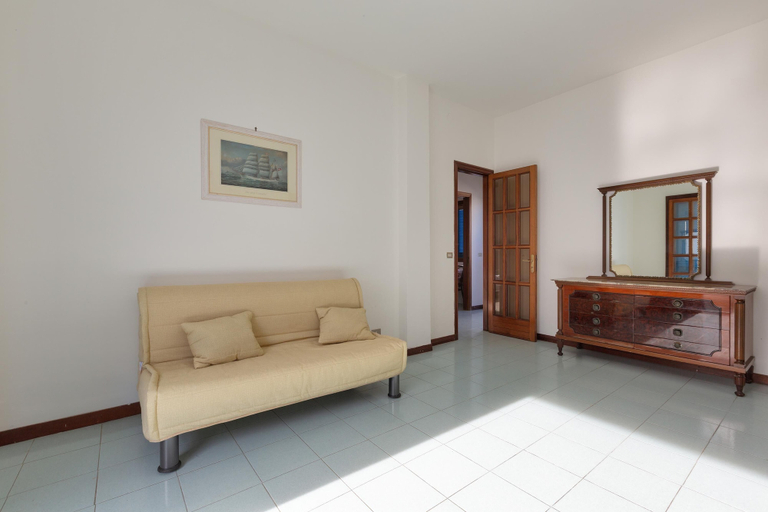 Living area, 3678 A Casa di Vito by Barbarhouse, Lecce