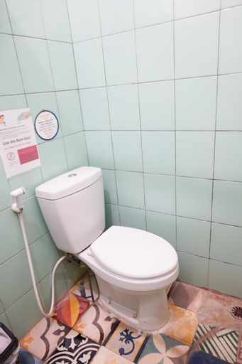 Bathroom 8