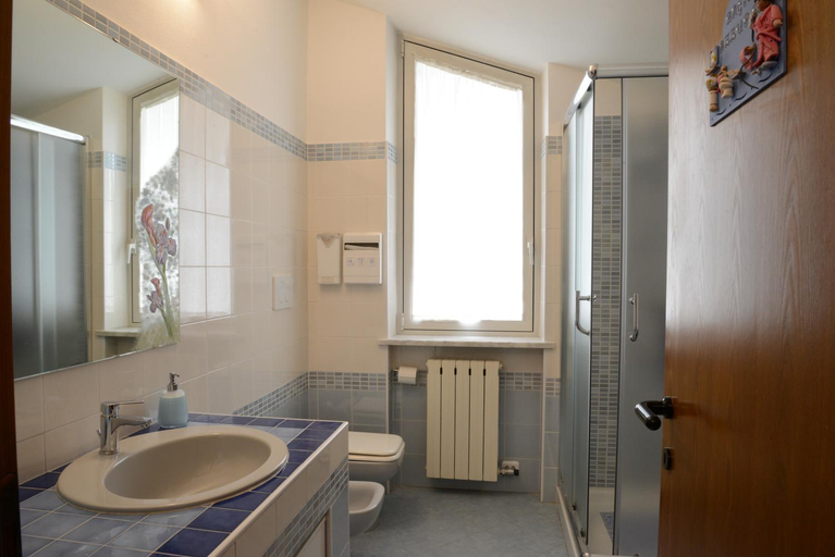 Others 5, B&B Milu', Verona
