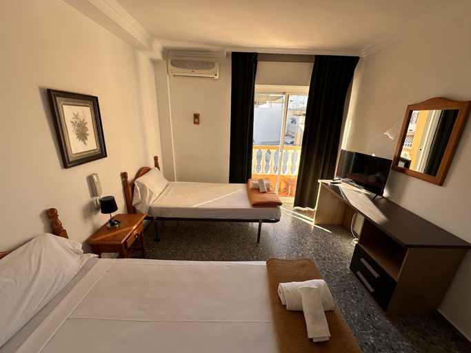Bedroom 2, Hostal San Felipe, Málaga