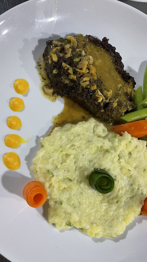 Food & Drinks 5, Manta Sea View, North Ari Atoll