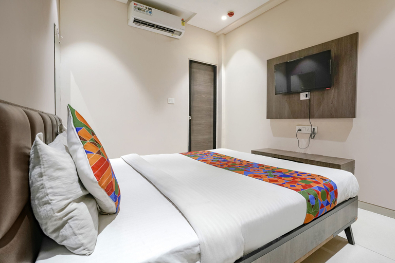 Bedroom 3, Fabexpress Ospite, Surat