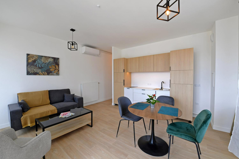 Others 5, Residence Montana Clamart, Hauts-de-Seine