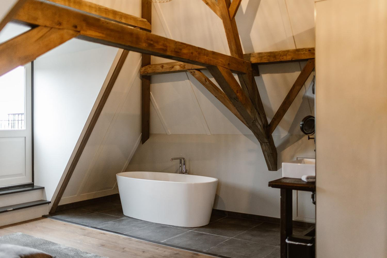 Bathroom 2, Hotel Chapter, 's-Gravenzande