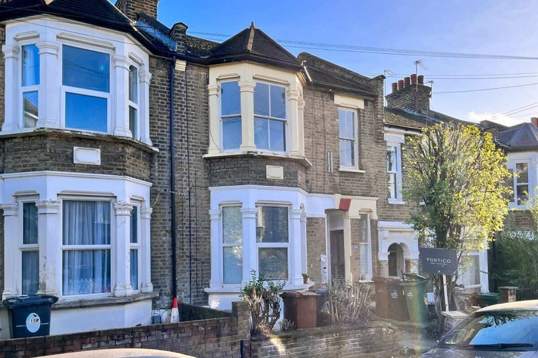 Exterior & Views, The Leyton Midland Crib - Cozy 2bdr Flat With Study Room + Garden, London