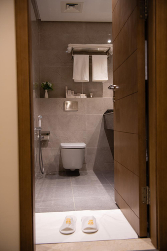 Bathroom 4, ROZANA HOTEL, Bausher