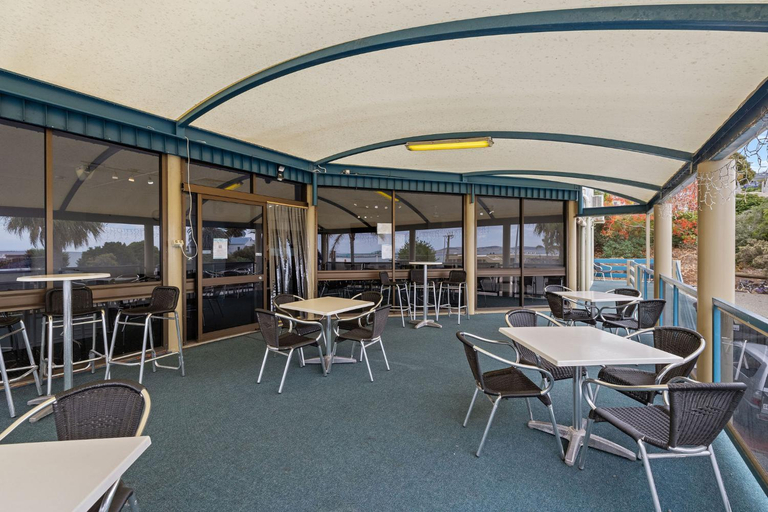 Food & Drinks 5, Navigators Motel Port Lincoln, Port Lincoln